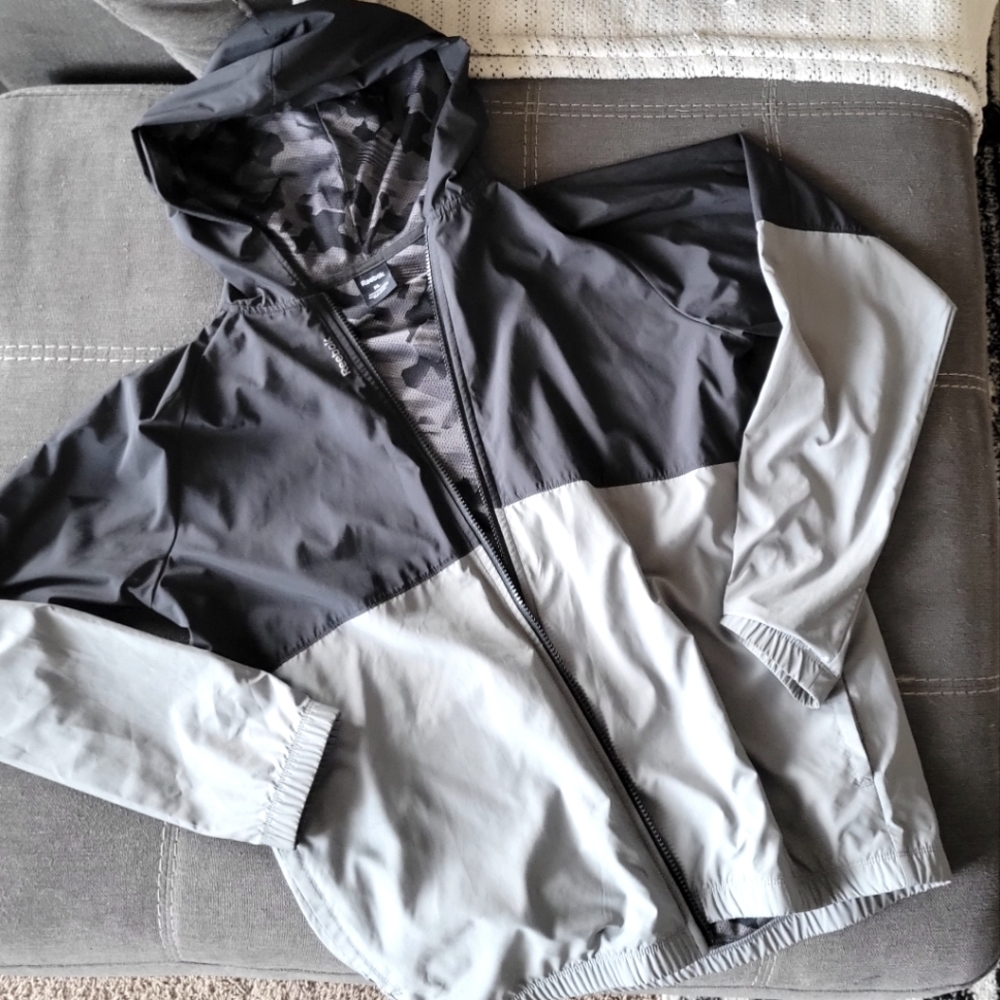 Reebok jacket windbreaker boy xlarge